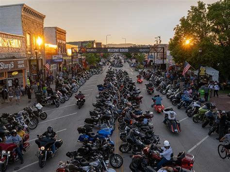 Wild and Crazy Photos From the Sturgis Motorcycle Rally 2023